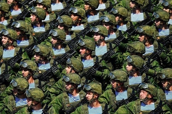 Обязанности и полномочия верховного главнокомандующего вооруженными силами России