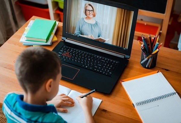 Что ждет родителей и детей на семейном обучении